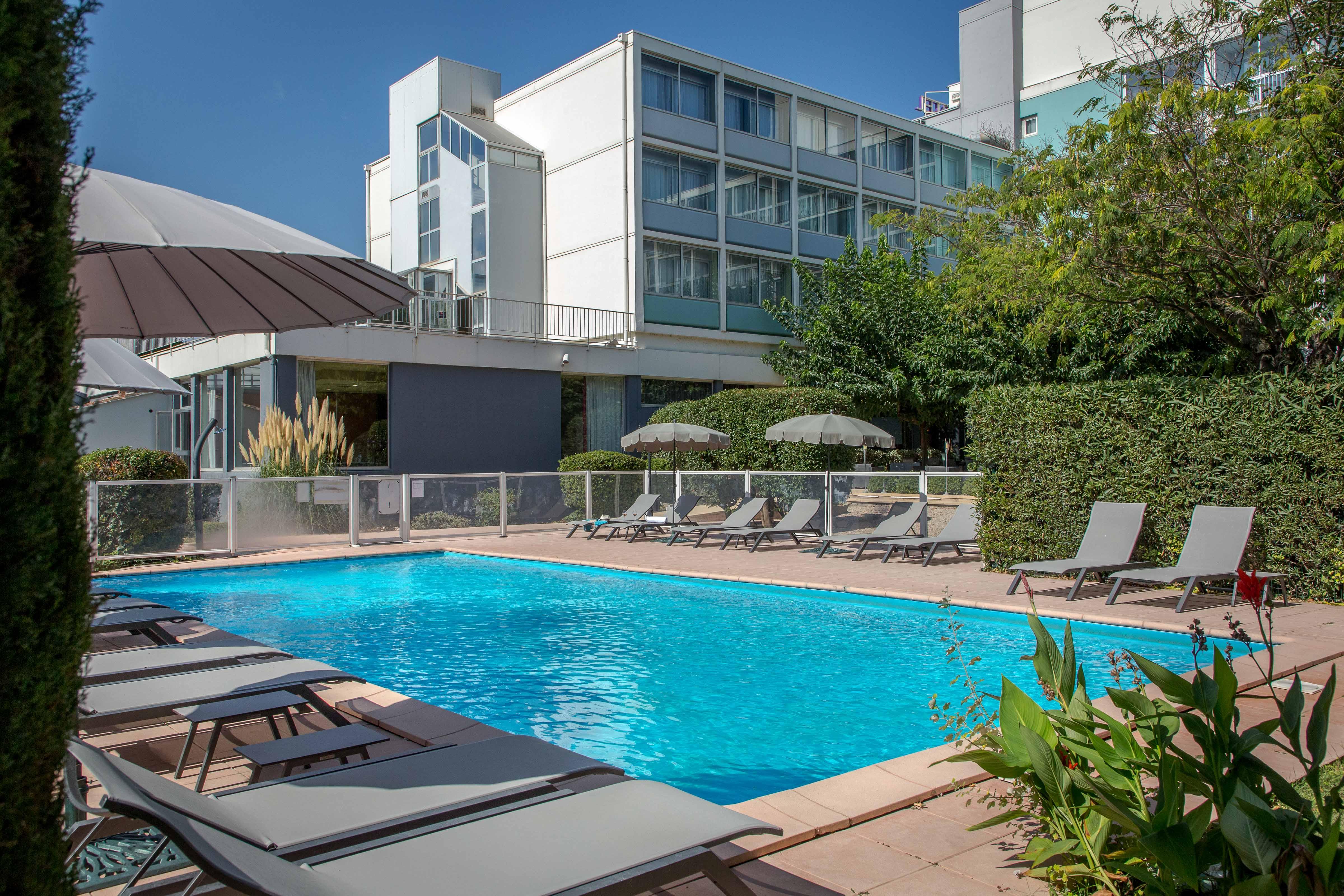 Ibis Cavaillon Portes Du Luberon Bagian luar foto